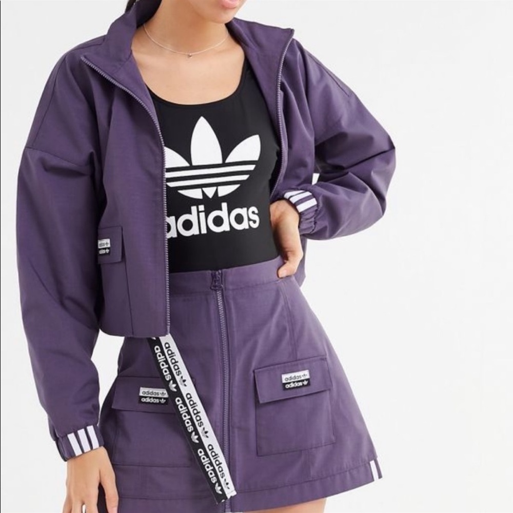 Adidas RYV Patch Pocket Crop Jacket - Picture 5 of 14